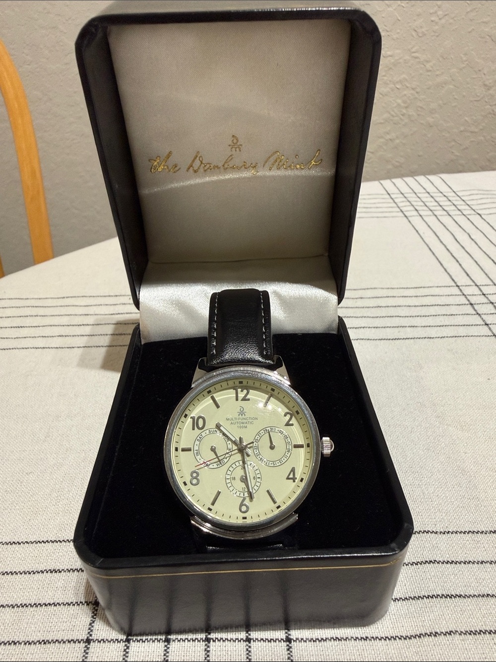 Danbury Mint Men's Black Leather Strap Watch with Cream Dial